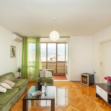 Apartment Vinea